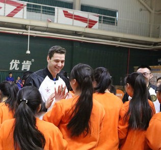 jimmer in shanghai with fans