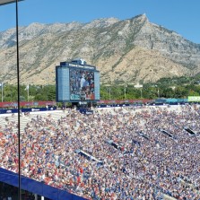 Mountains in back of BYU stadium